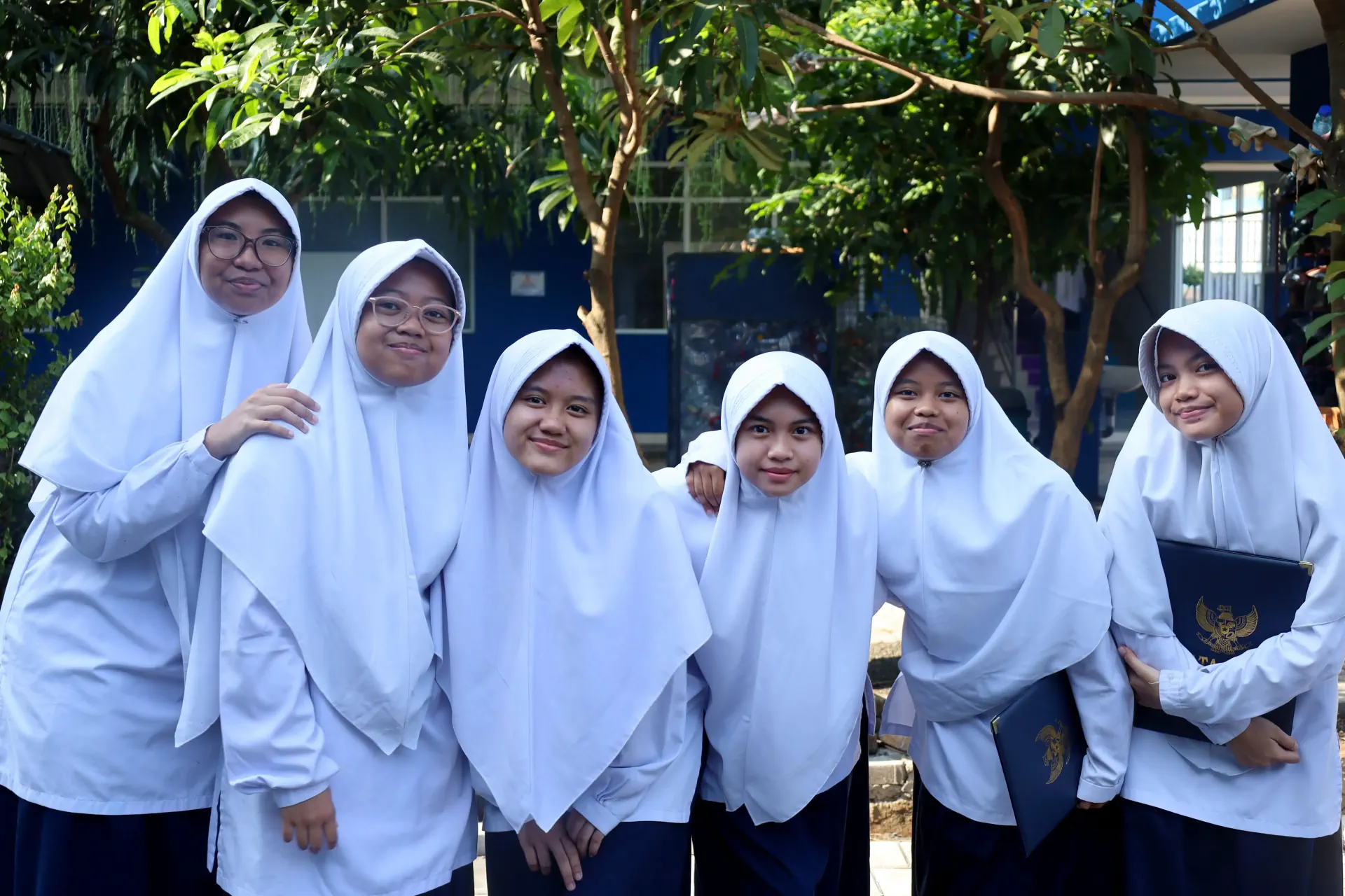 Peran Orang Tua dalam Tumbuh Kembang Anak Usia Sekolah